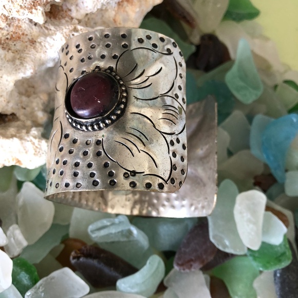 Silver and Turquoise Cuff Bracelet - Picture 3 of 6